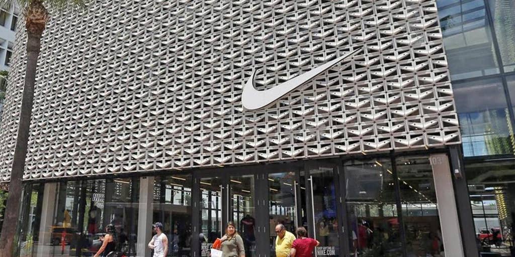 nike human resources phone number for employees