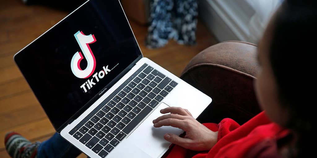 Trump signs executive order banning TikTok in 45 days