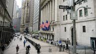 US stocks mixed as near-term U.S. fiscal stimulus appears unlikely
