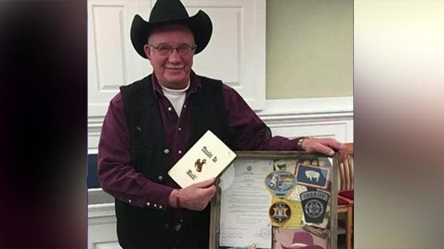 Grapevine: Deputy in Wyoming hanging up his boots, hat