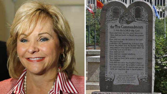 Oklahoma gov. to keep Ten Commandments monument at Capitol