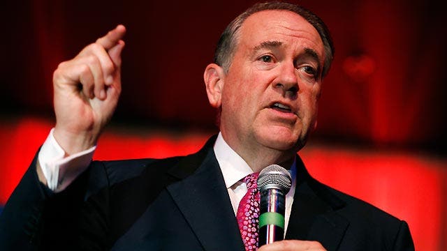 Did Huckabee need to use the Holocaust reference?