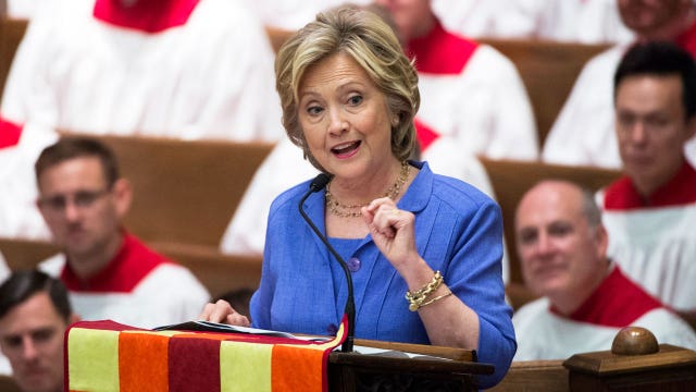 Report: FBI recovering Clinton personal emails from servers