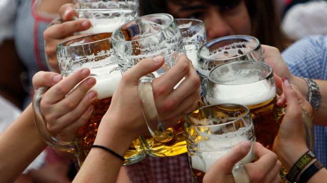 Study: 1-month alcohol break has big health benefits | Fox News Video