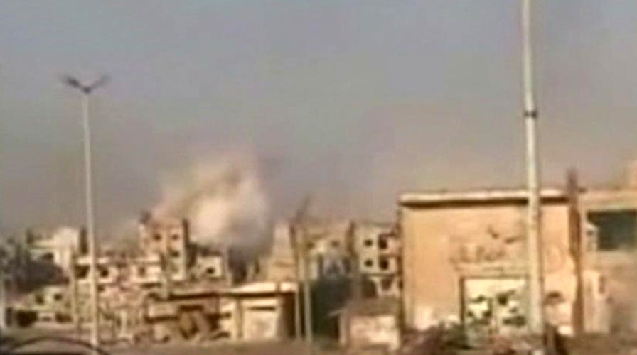 25 killed as Syrian shelling continues in Homs