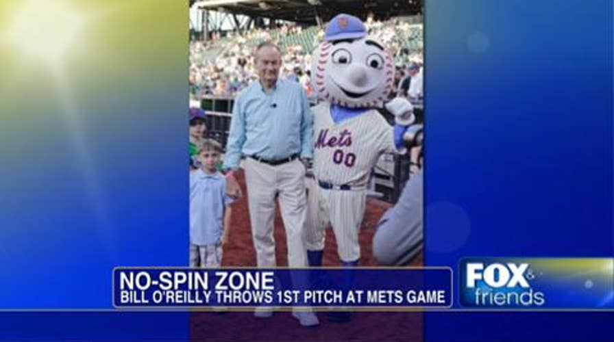 Fox Fan Night: Bill O'Reilly Throws First Pitch at Mets Game