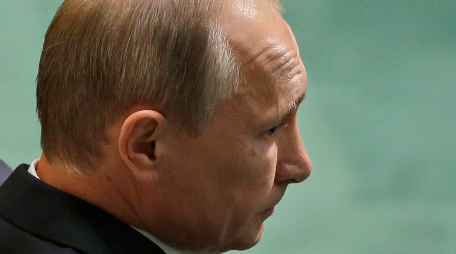 Putin criticizes West for arming 'moderate' Syrian rebels