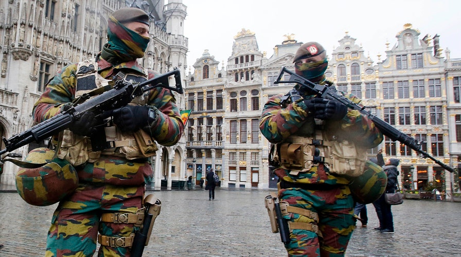 Manhunt continues for remaining Paris attacks suspects