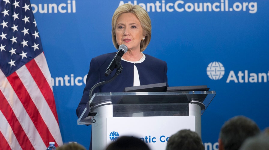 Nearly 1,000 emails on Clinton server held classified info