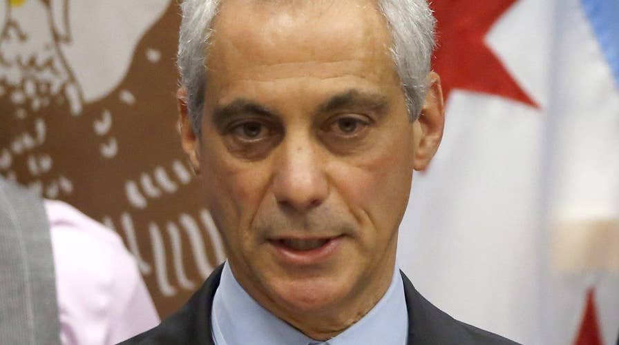 Chicago Mayor Rahm Emanuel fires city's police chief