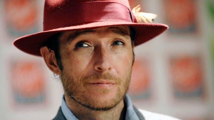 Scott Weiland dead at 48