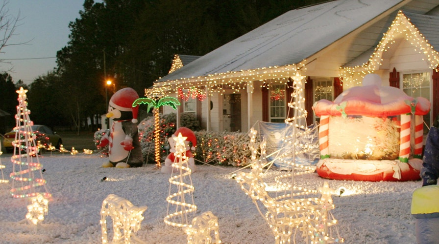 Tips for lighting up your yard this Christmas