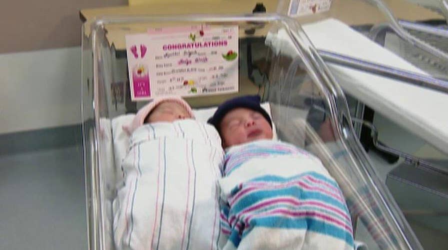 New Year's twins: One born in 2015, the other in 2016