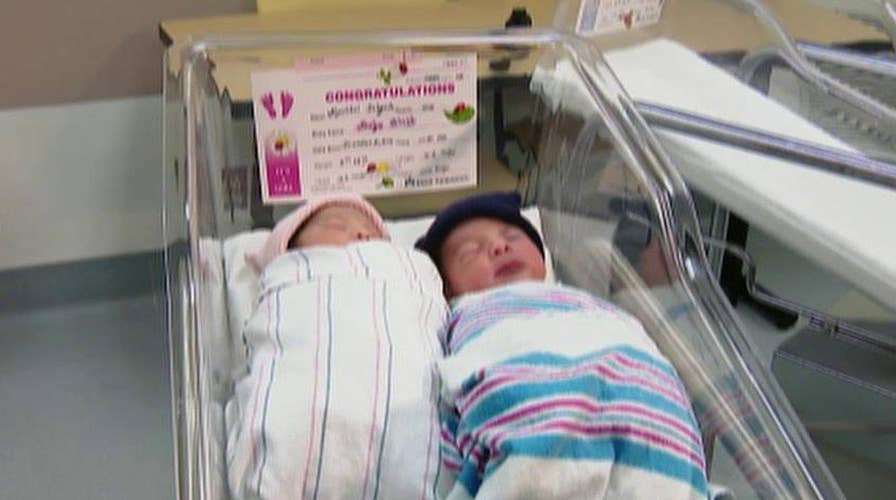 New Year's twins: One born in 2015, the other in 2016