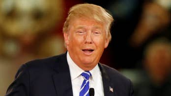 Trump goes birther on Cruz