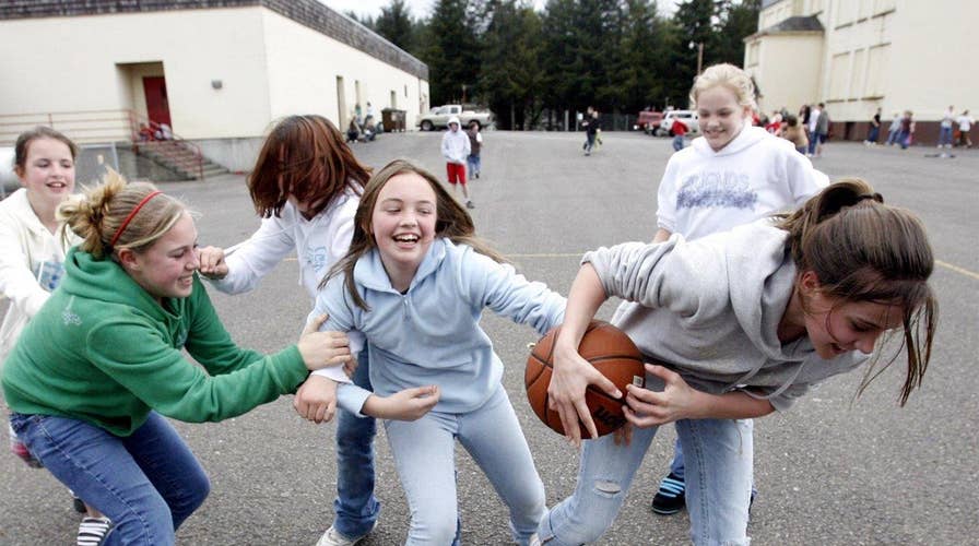 Too much recess? Texas school lets kids out four times a day