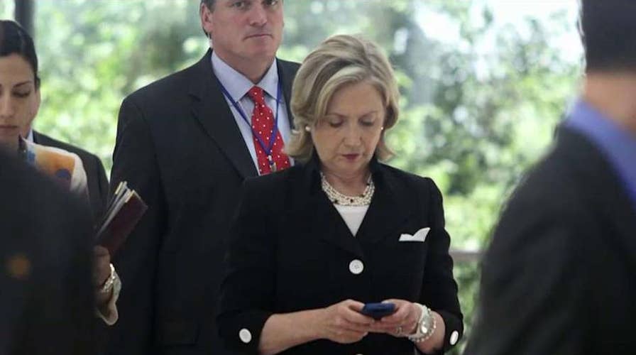 Clinton accuses inspector general of playing politics
