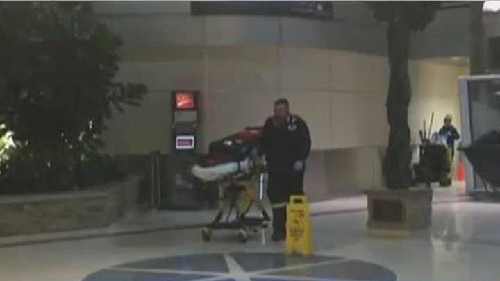 Extreme turbulence sends 7 people to the hospital