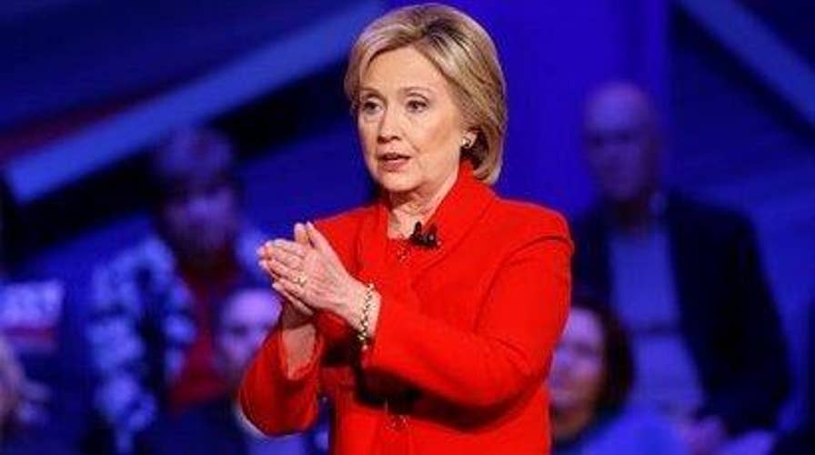 FBI investigation into Clinton's email server intensifies