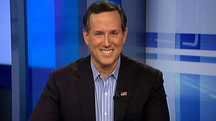 Rick Santorum suspends campaign, announces endorsement