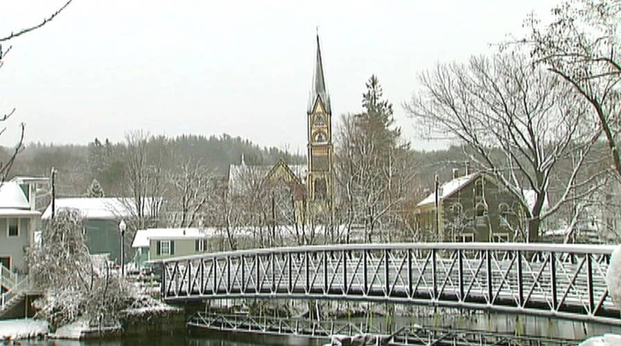 NH town has picked eventual GOP, Dem. nominees since 2000