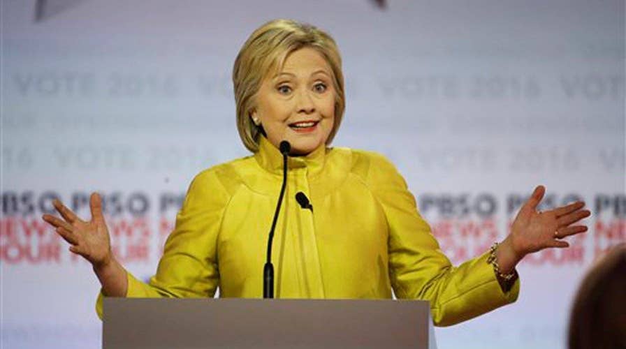 Clinton not asked about foundation investigation at debate