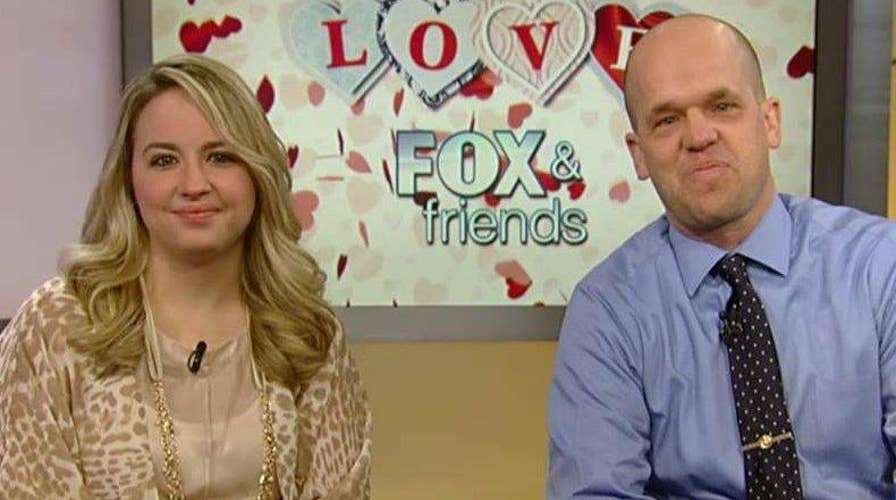 Strangers find love through liver transplant