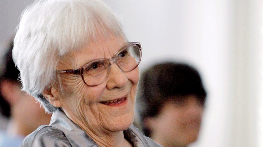 'To Kill a Mockingbird' author Harper Lee dead at 89