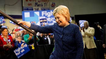 Clinton cruises to victory in South Carolina primary