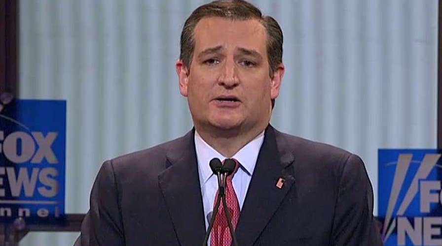 Cruz: Donald's record is one of hiring illegal aliens