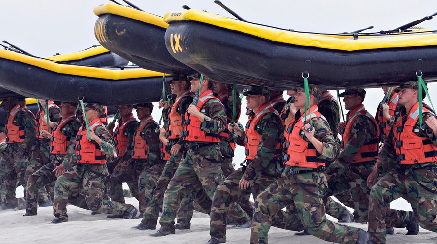 Navy SEALs say they don't have enough combat rifles