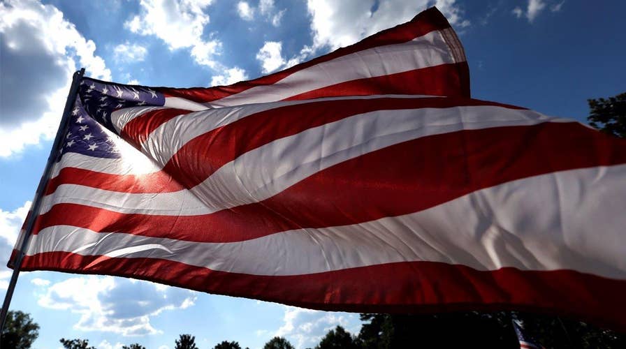 Town planning board bans Pledge of Allegiance