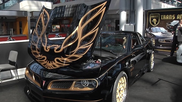 inside pic of trans am in smokey and the bandit