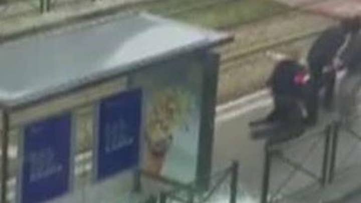 Video shows police shooting terror suspect in Brussels 