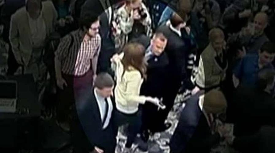 Trump campaign manager formally charged with simple battery