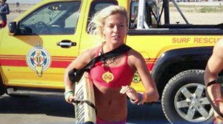 Heroic lifeguard single-handedly saves several people