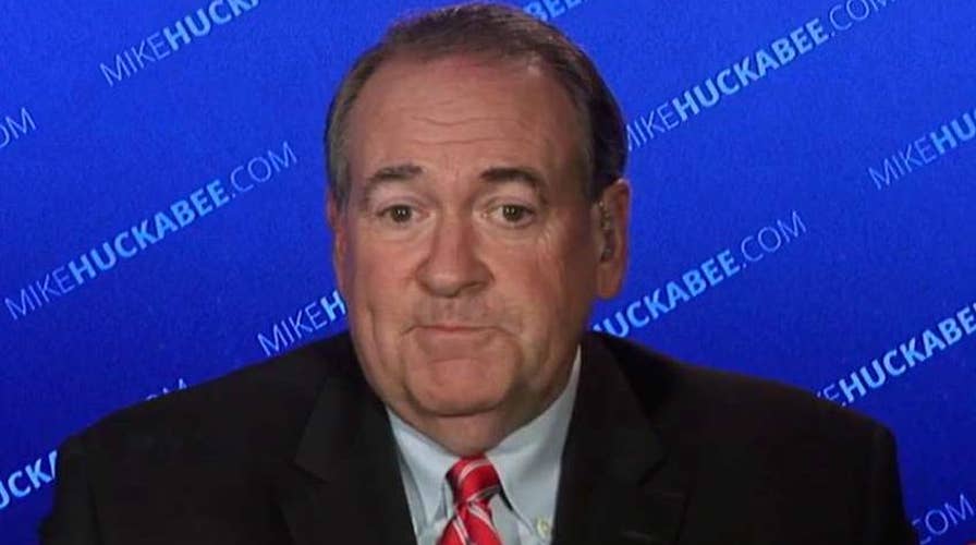 Mike Huckabee: John Kasich should not drop out of the race