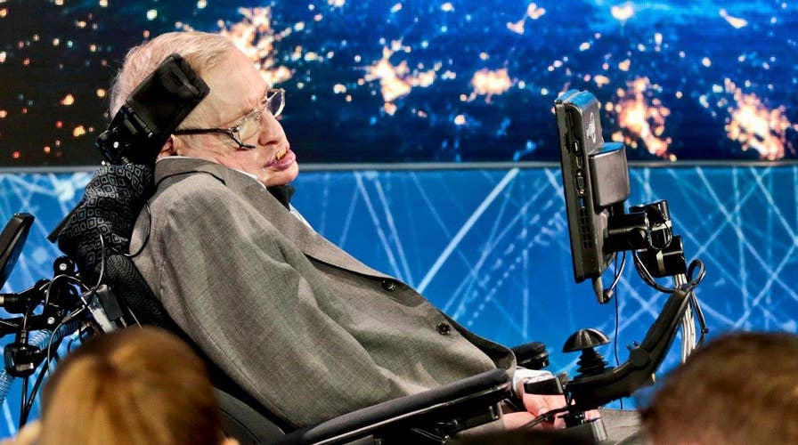 Stephen Hawking joins new bid to find life in outer space