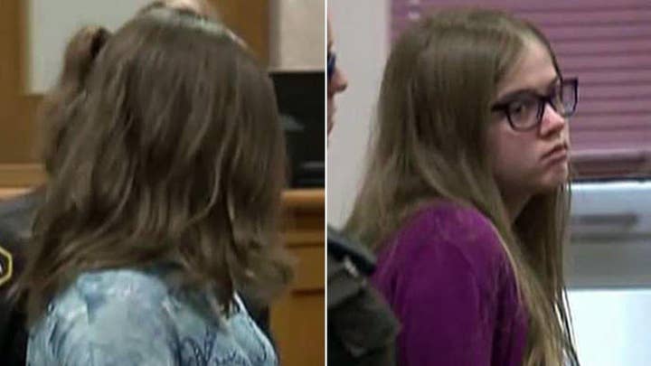 Girls accused in Slender Man stabbing case seek release