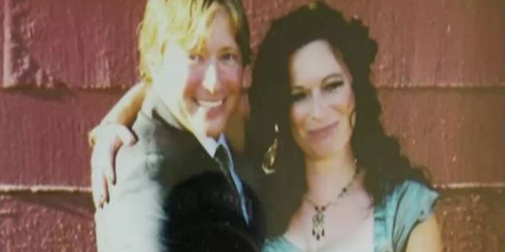 Mystery deepens over missing ex-Army Ranger and his wife | Fox News Video