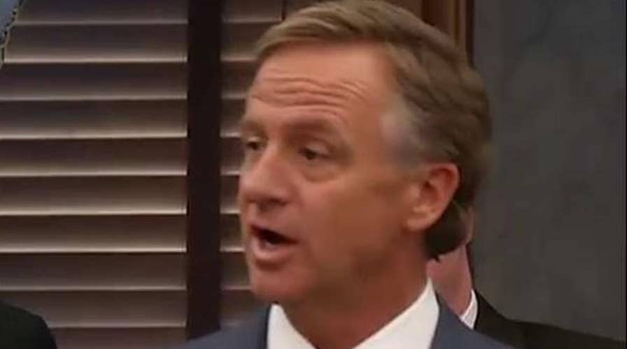 Tennessee governor vetoes bill to make Bible the state book