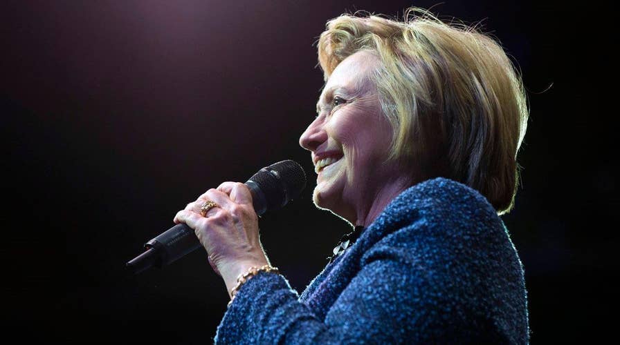 Clinton on cruise control as Sanders gains ground