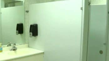 US government: North Carolina LGBT law violates civil rights