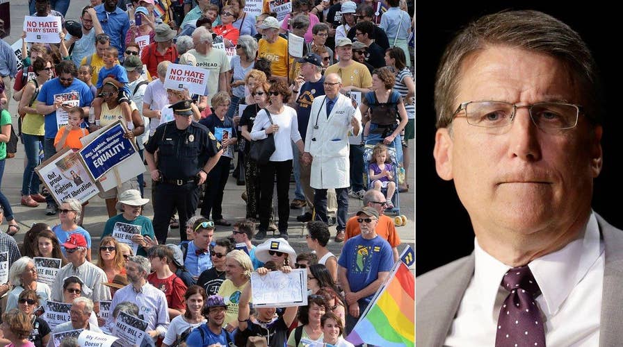 DOJ says NC 'bathroom bill' violates civil rights laws