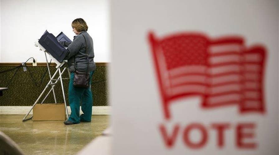 Swing state polls suggests tightening general election race