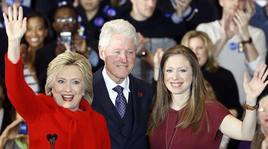 Report: Clinton charity helped company run by friends