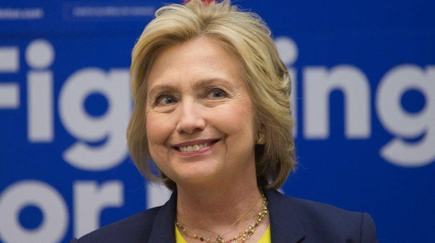 Report: Clinton seeks VP who appeals to Sanders supporters
