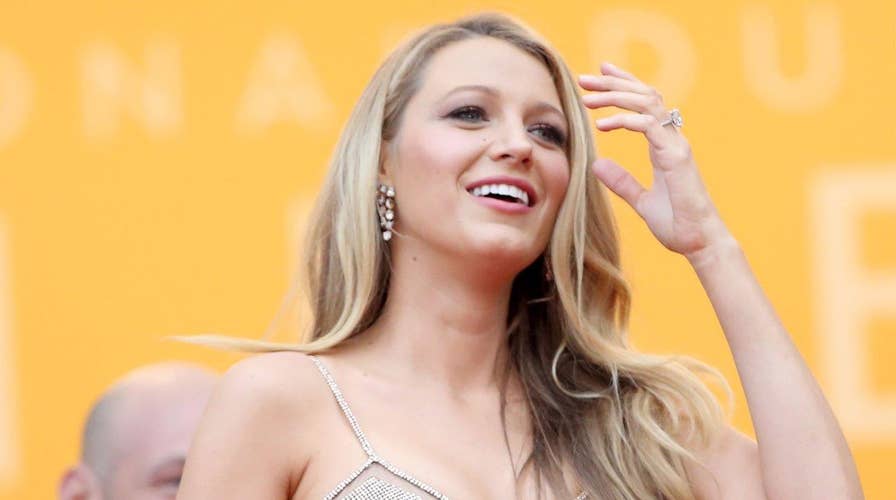 Blake Lively's 'Oakland booty' post booed