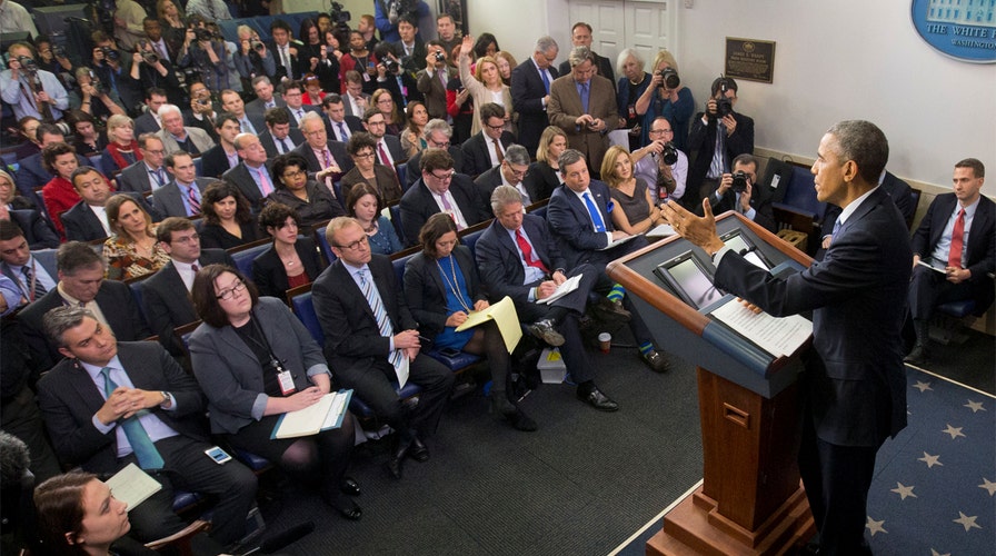 Do the press allow themselves to be manipulated by the WH?