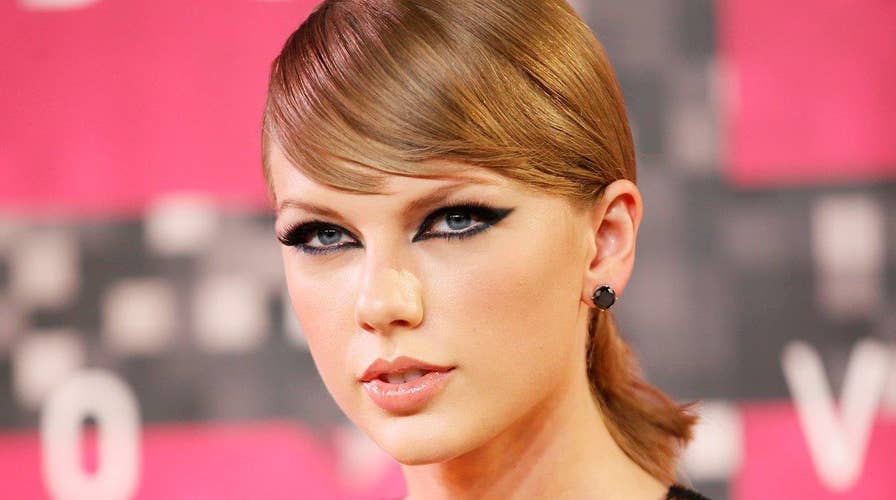 Taylor Swift fights against being presented as neo-Nazi icon